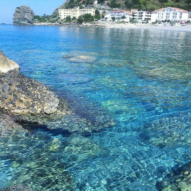 Hotel Ristorante Mareblu Amantea Exterior foto