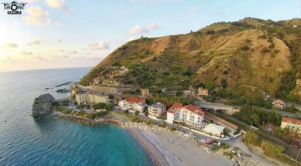 Hotel Ristorante Mareblu Amantea Exterior foto